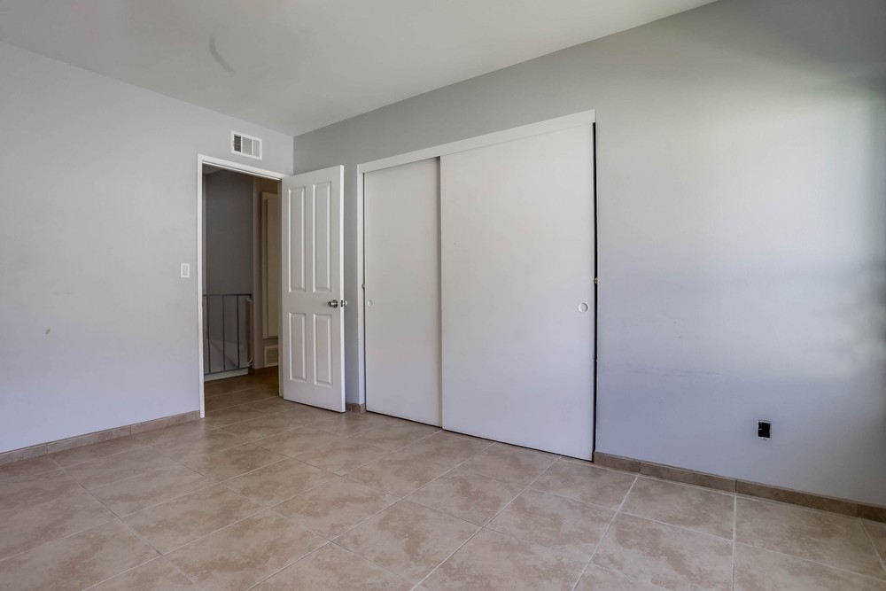 Virtual tour photo 21 of 26 for 13929 Via Rimini