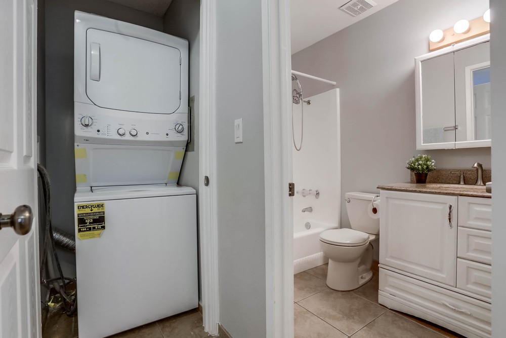 Virtual tour photo 25 of 26 for 13929 Via Rimini