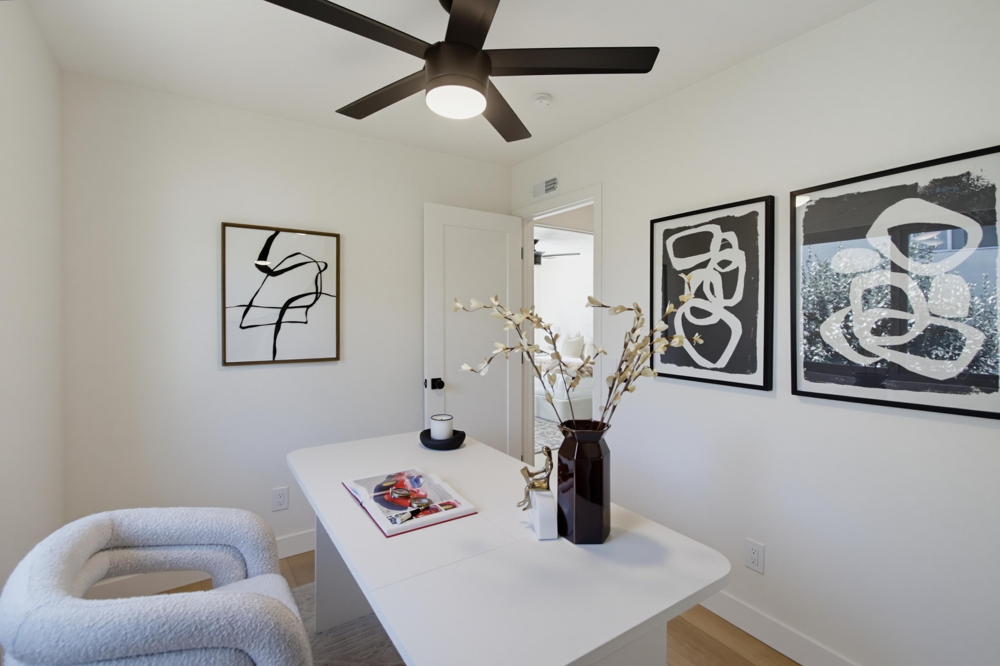 Virtual tour photo 33 of 56 for 13936 Barrymore St