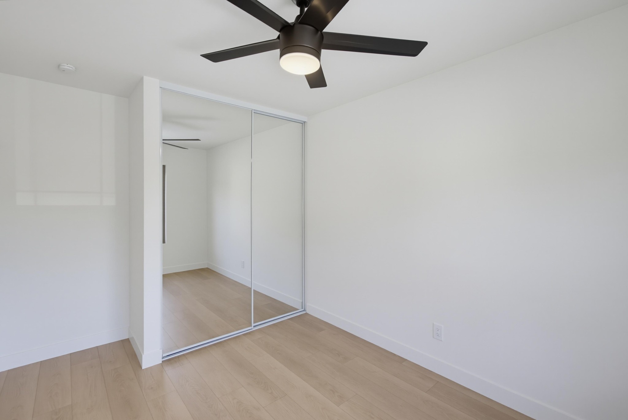 Virtual tour photo 38 of 56 for 13936 Barrymore St