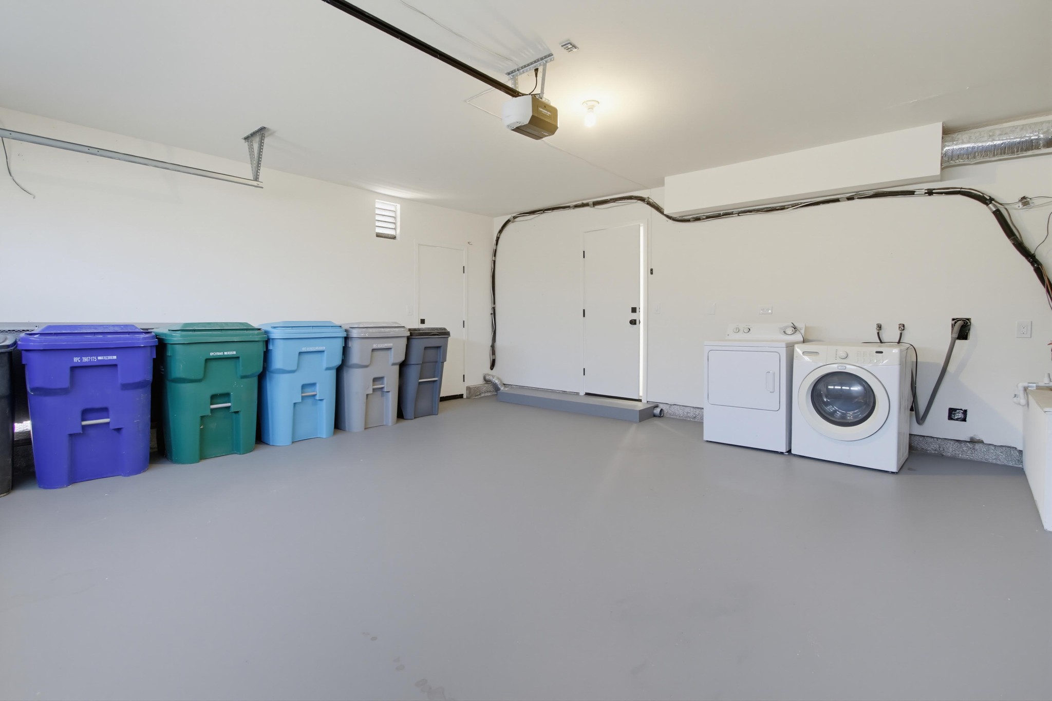 Virtual tour photo 44 of 56 for 13936 Barrymore St