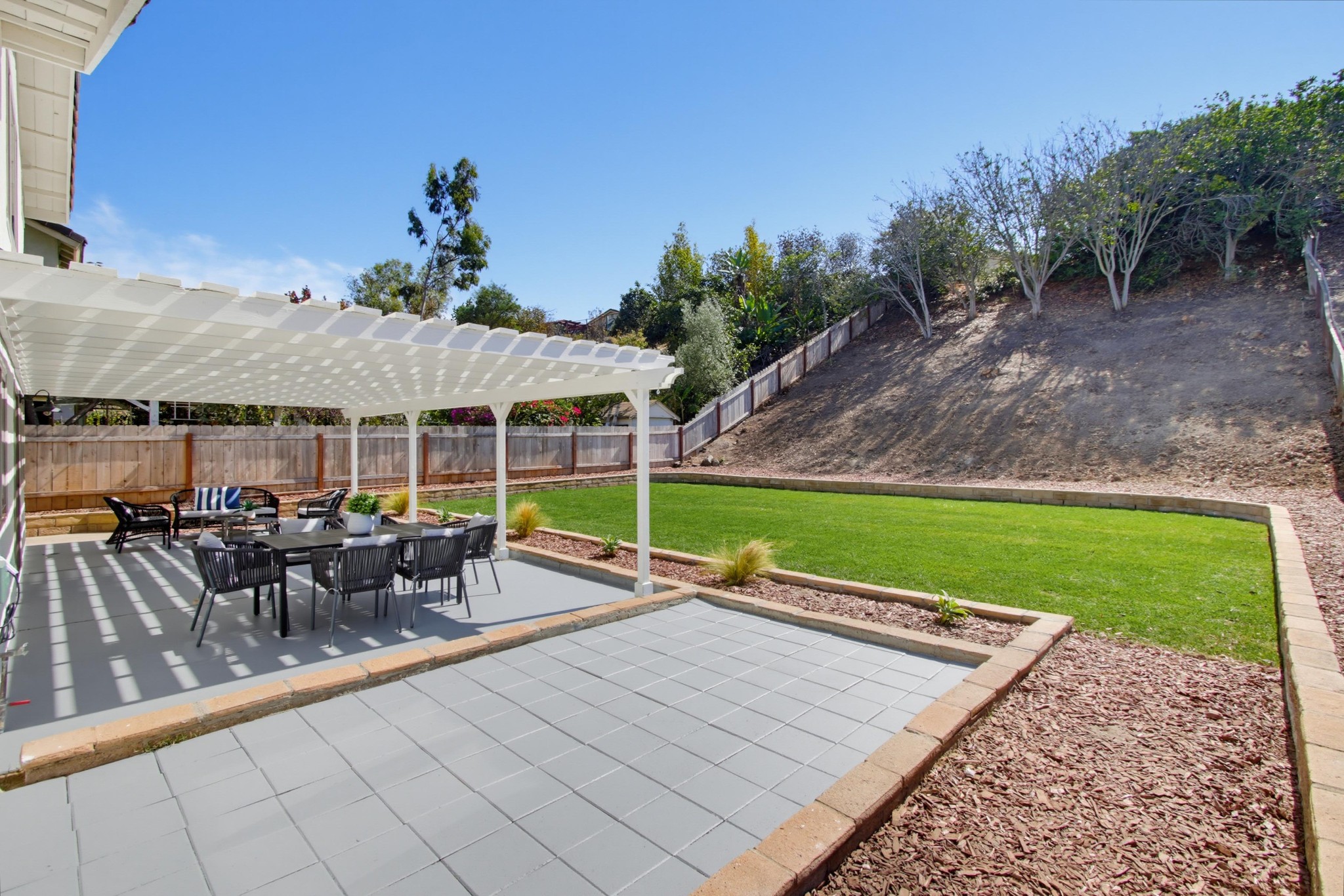 Virtual tour photo 48 of 56 for 13936 Barrymore St