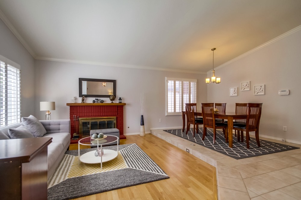 Virtual tour photo 11 of 54 for 13961 Barrymore St