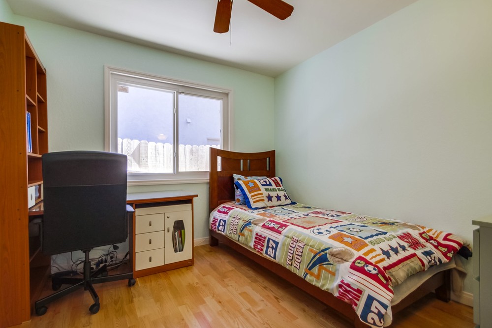 Virtual tour photo 34 of 54 for 13961 Barrymore St