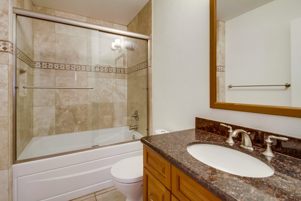 Virtual tour photo 38 of 54 for 13961 Barrymore St