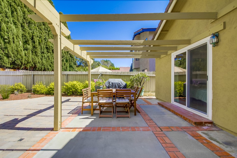 Virtual tour photo 44 of 54 for 13961 Barrymore St