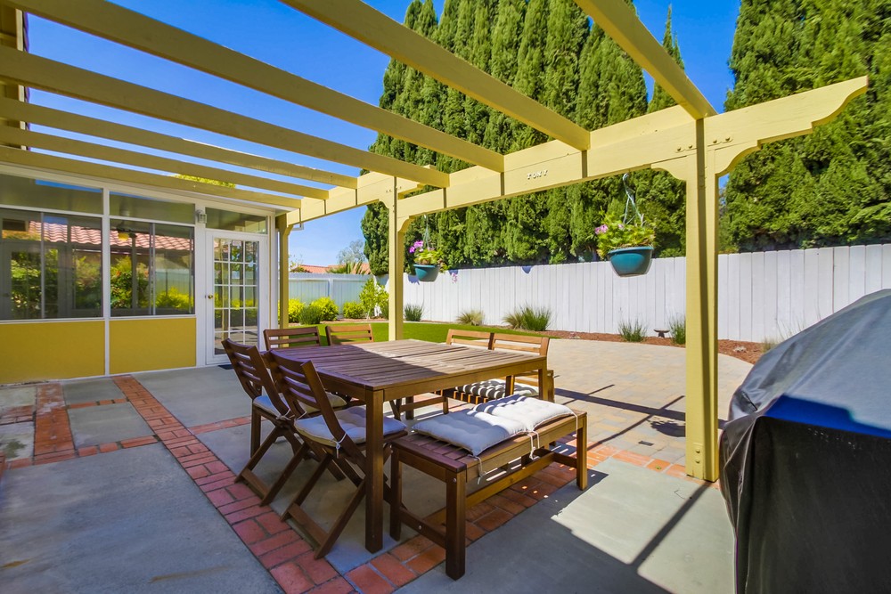 Virtual tour photo 46 of 54 for 13961 Barrymore St