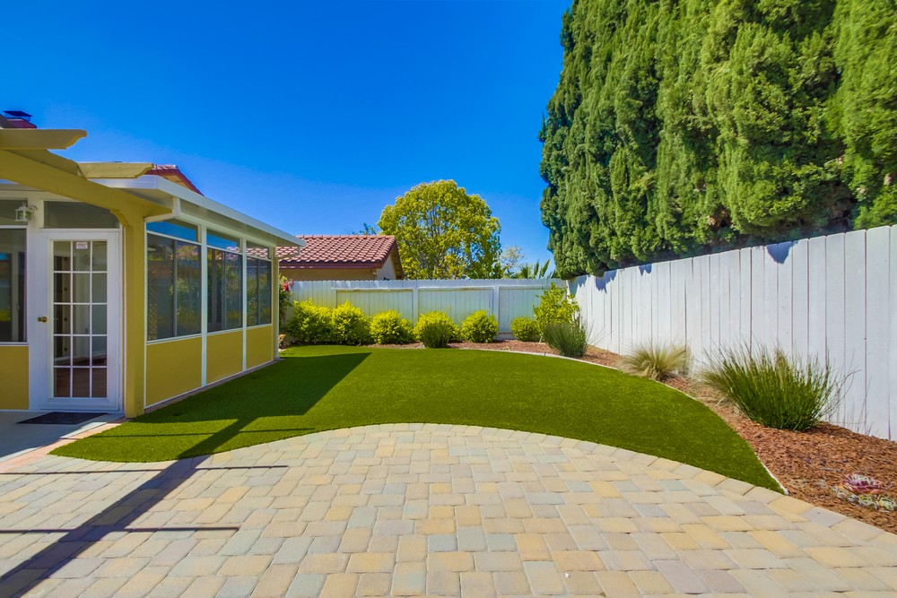 Virtual tour photo 48 of 54 for 13961 Barrymore St