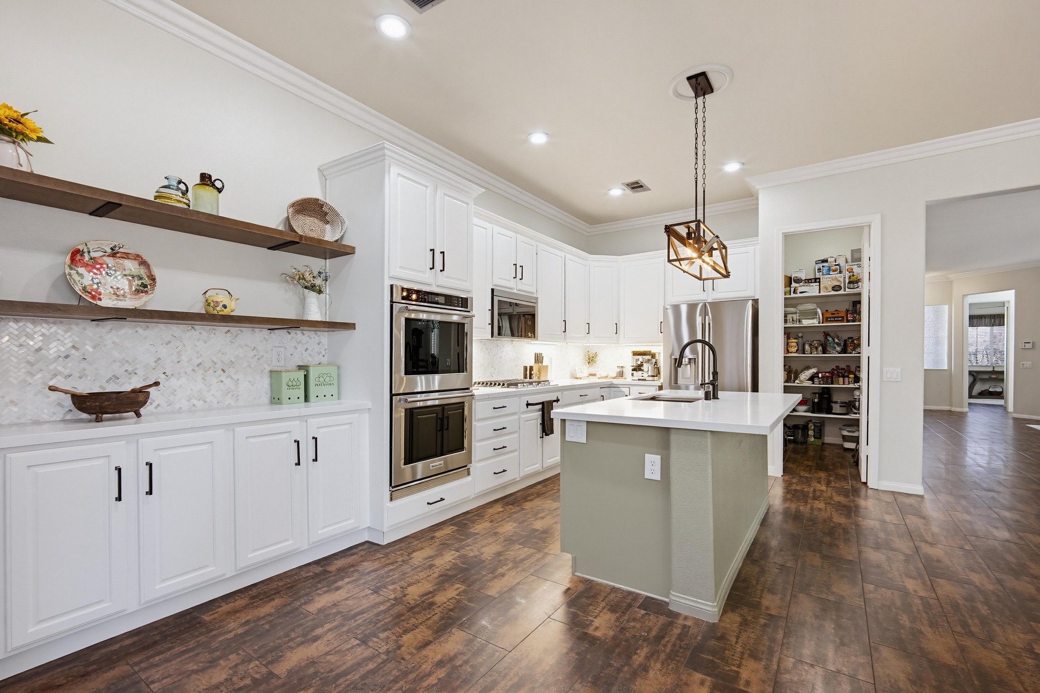 Virtual tour photo 21 of 58 for 13965 Waterville Ct