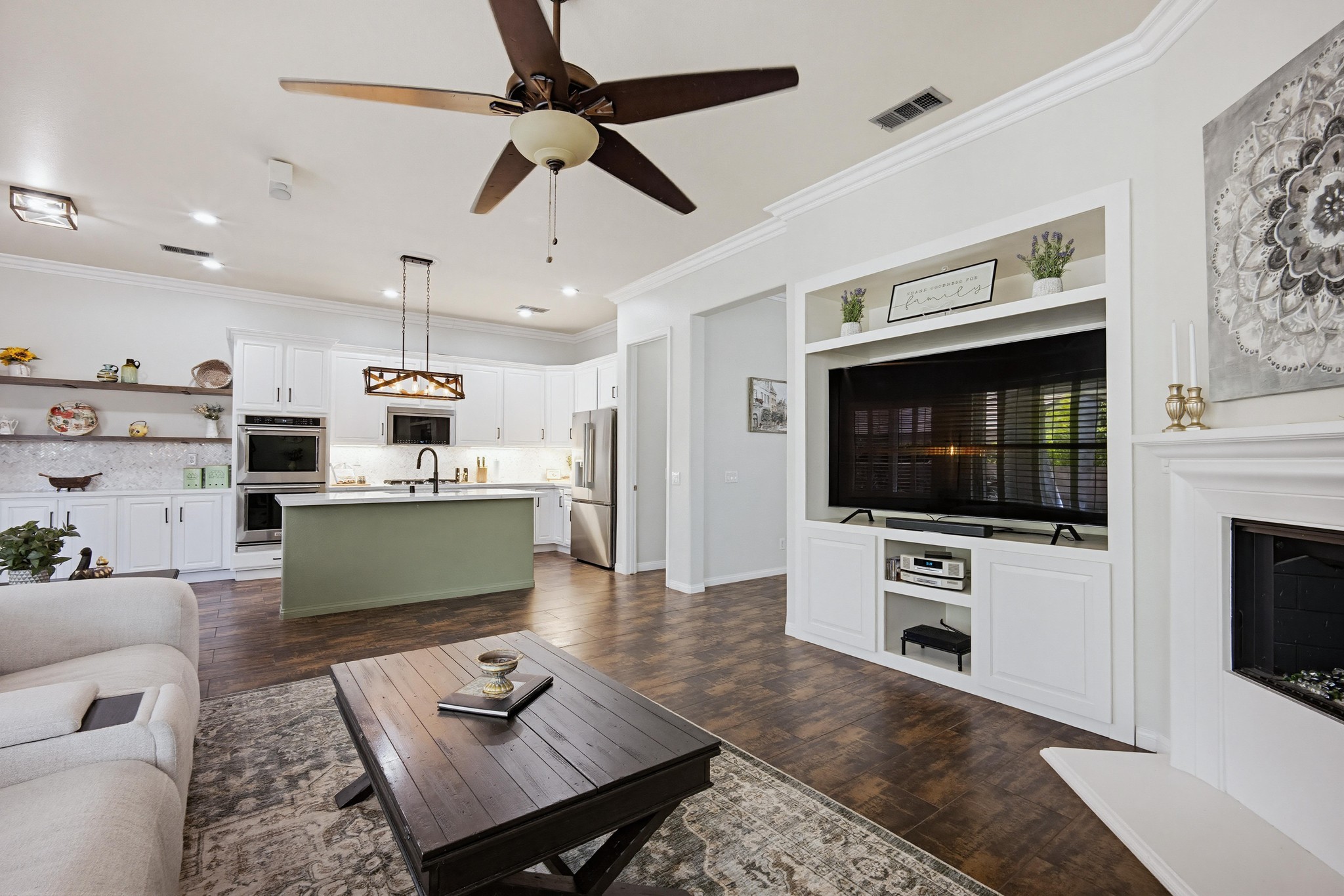 Virtual tour photo 26 of 58 for 13965 Waterville Ct