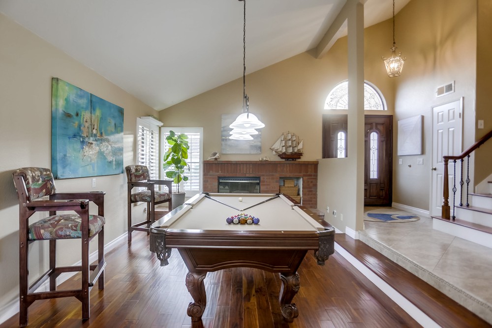 Virtual tour photo 16 of 81 for 13973 Mennonite Point