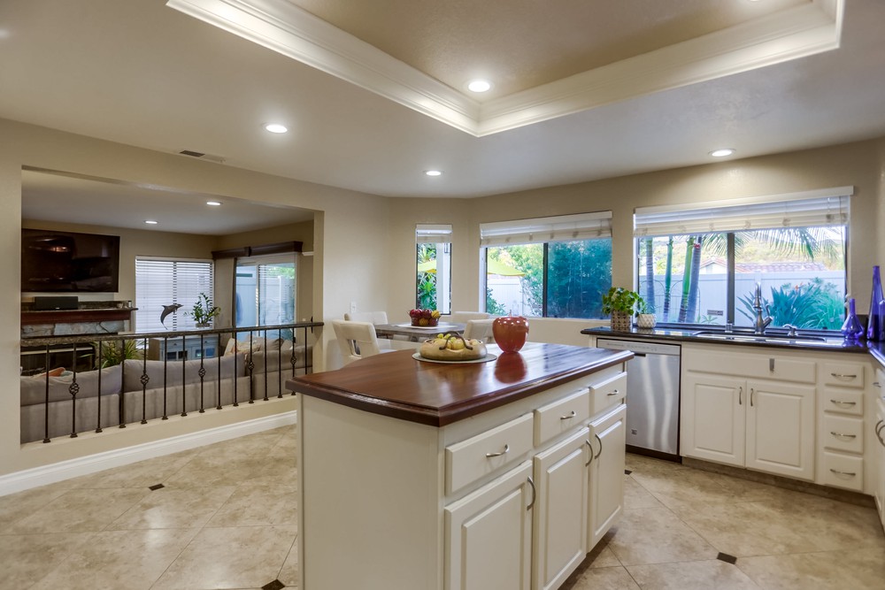 Virtual tour photo 32 of 81 for 13973 Mennonite Point