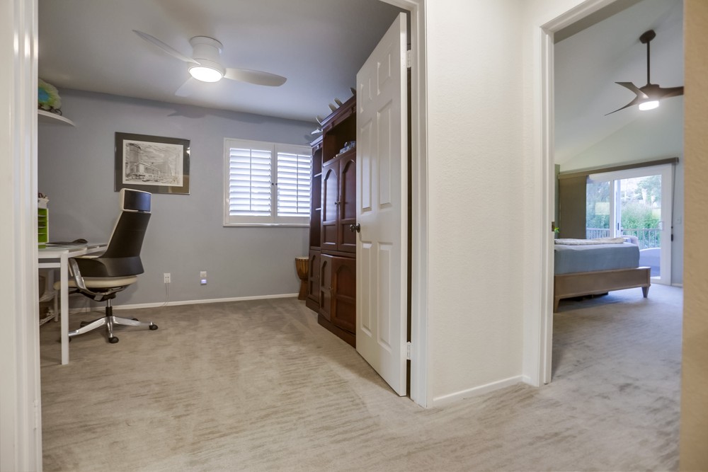 Virtual tour photo 39 of 81 for 13973 Mennonite Point