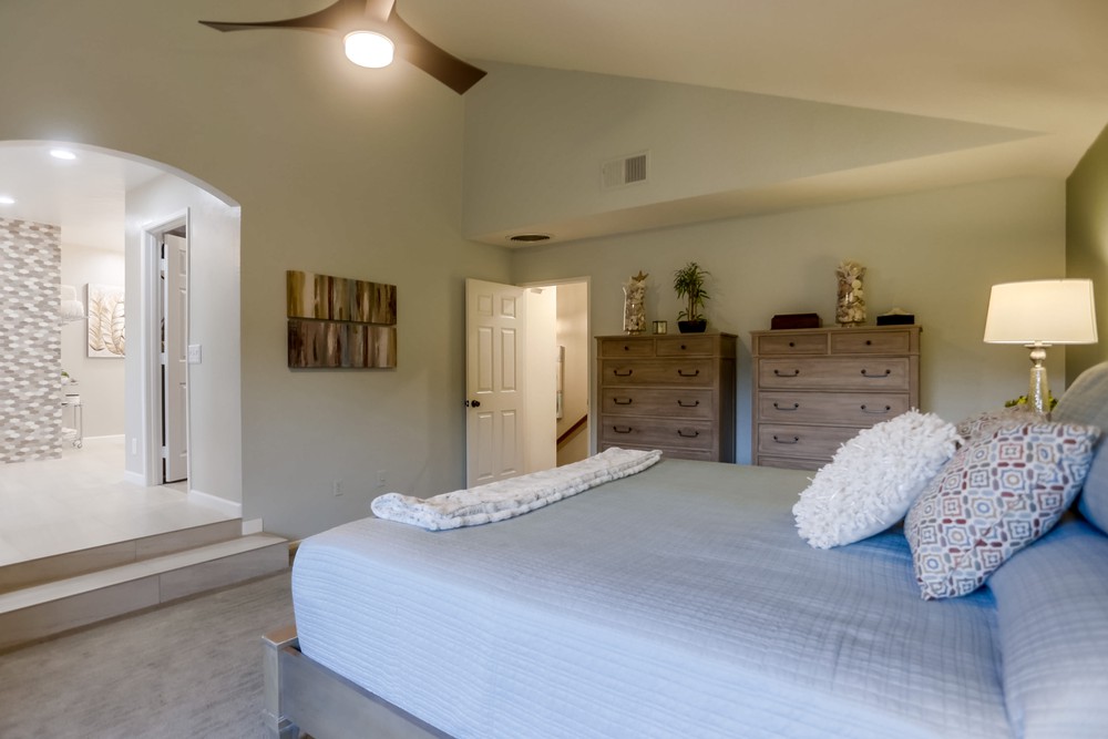 Virtual tour photo 43 of 81 for 13973 Mennonite Point