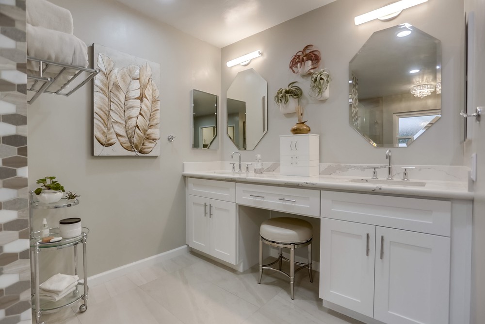 Virtual tour photo 44 of 81 for 13973 Mennonite Point