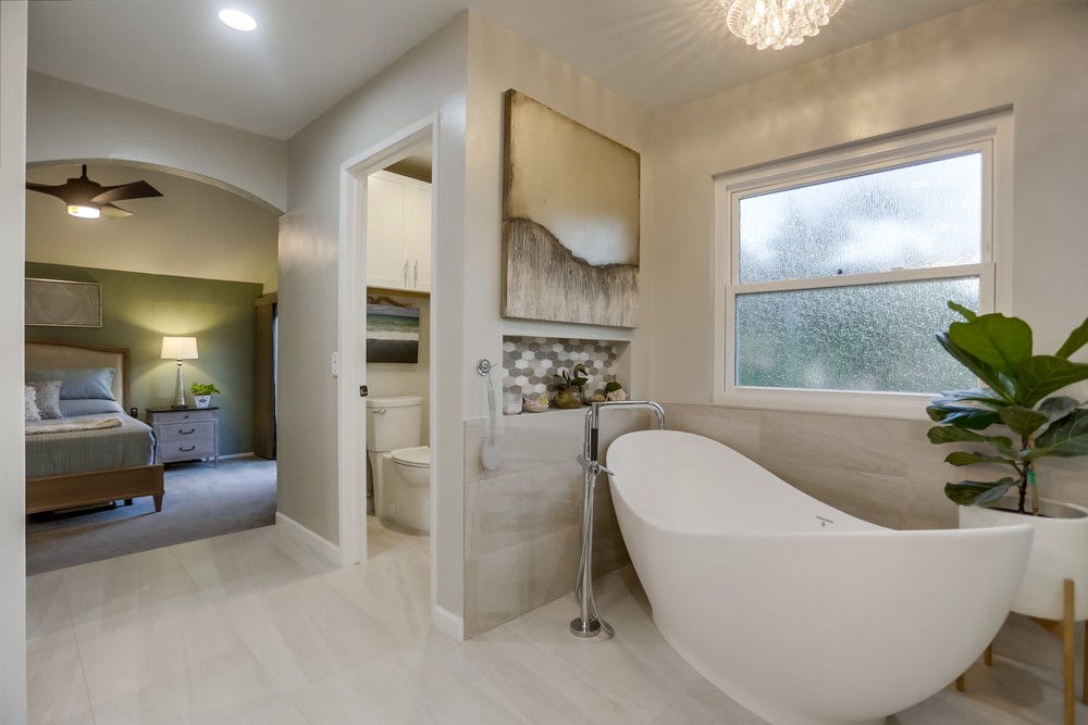 Virtual tour photo 46 of 81 for 13973 Mennonite Point