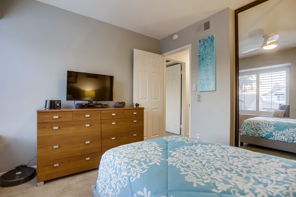 Virtual tour photo 62 of 81 for 13973 Mennonite Point