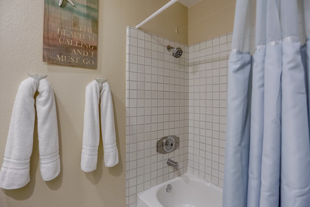 Virtual tour photo 64 of 81 for 13973 Mennonite Point