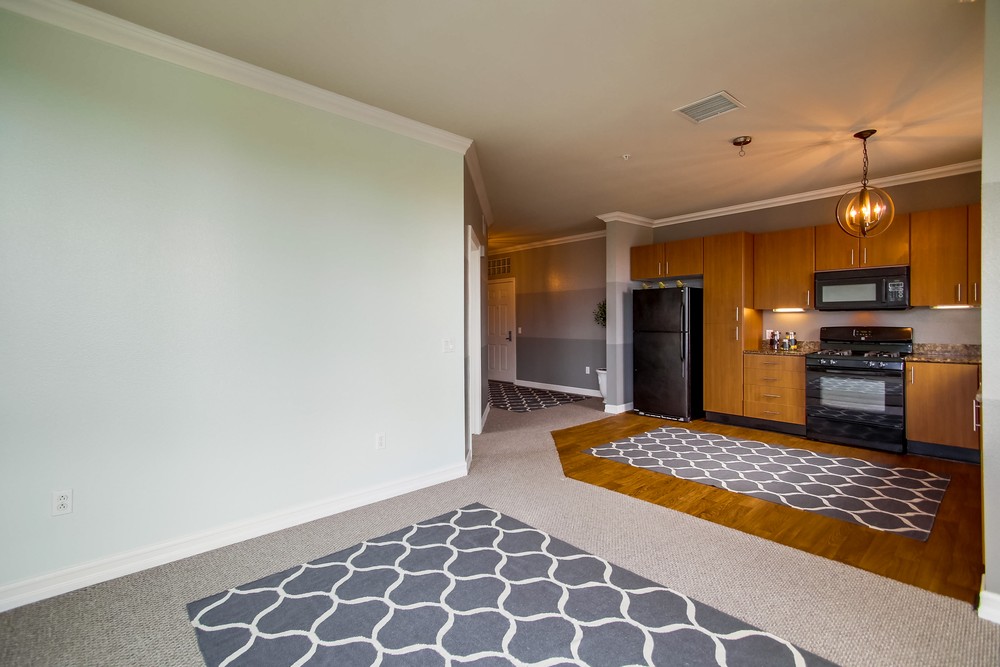 Virtual tour photo 12 of 44 for 1400 Broadway #1505