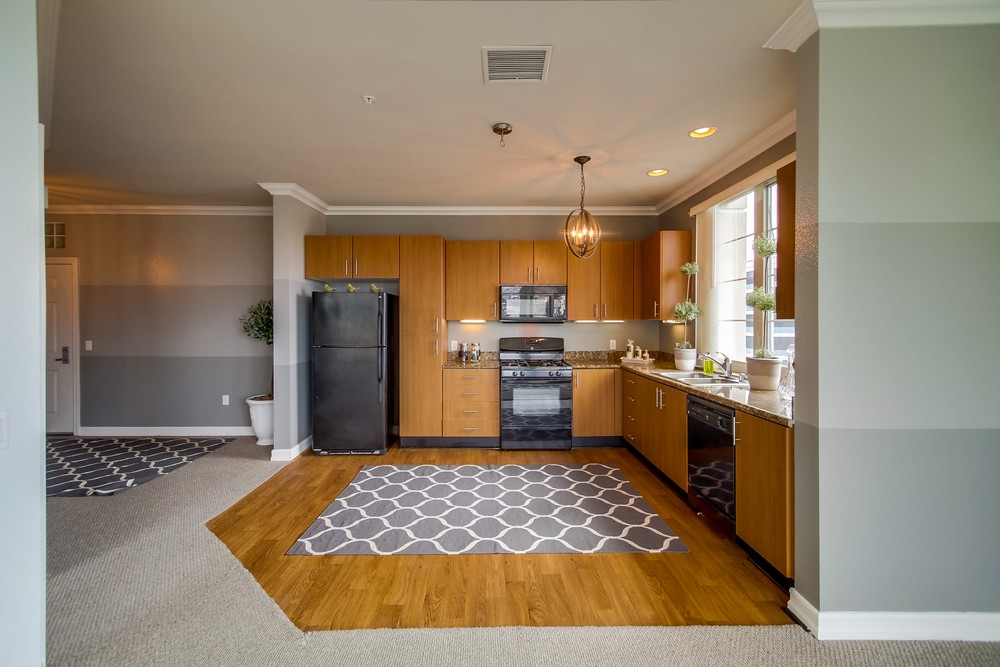Virtual tour photo 13 of 44 for 1400 Broadway #1505