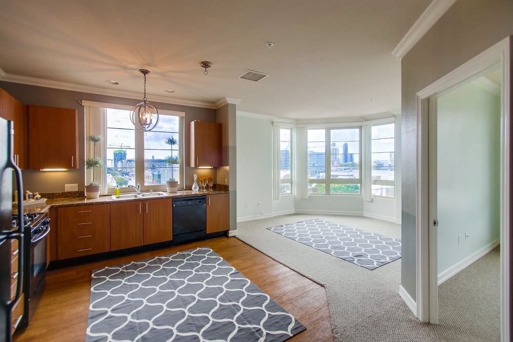 Virtual tour photo 18 of 44 for 1400 Broadway #1505
