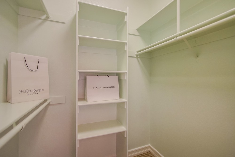 Virtual tour photo 23 of 44 for 1400 Broadway #1505