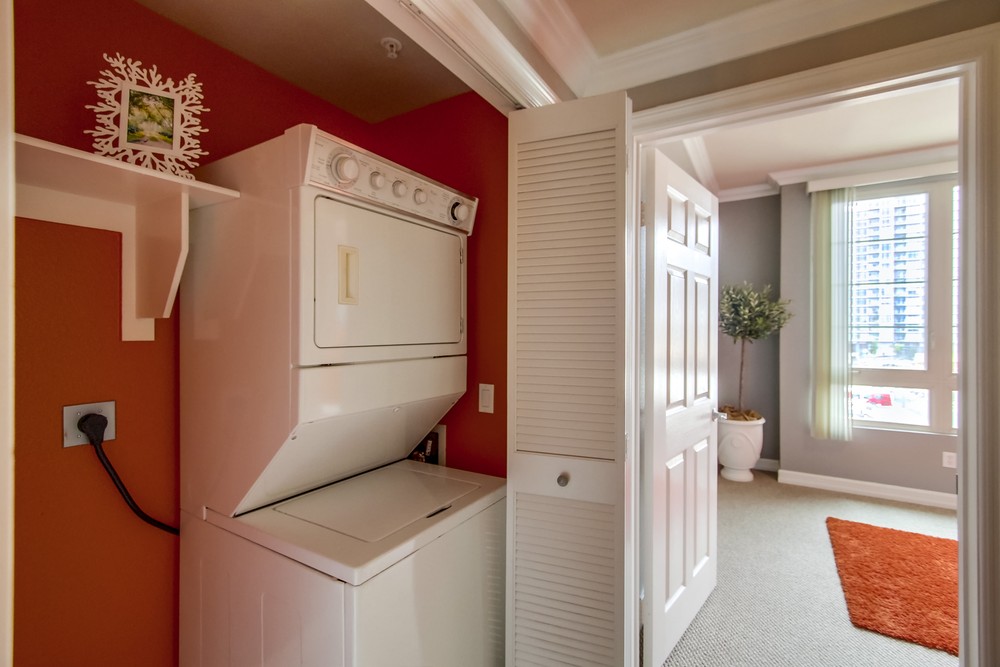 Virtual tour photo 32 of 44 for 1400 Broadway #1505