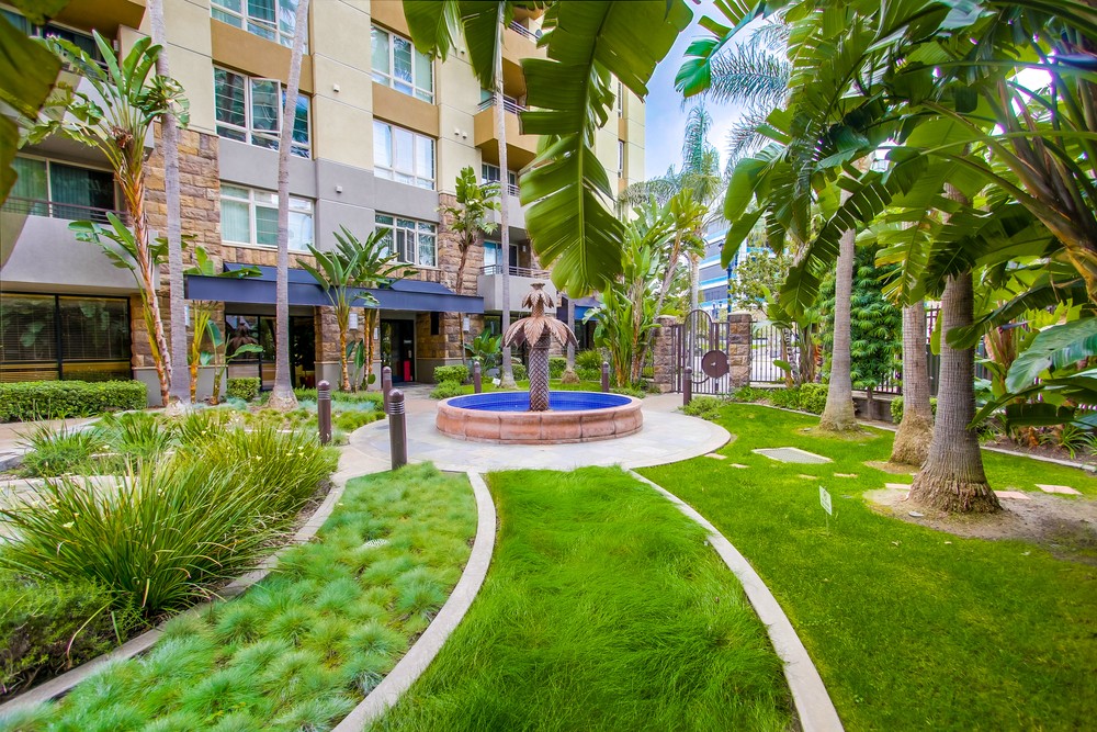 Virtual tour photo 40 of 44 for 1400 Broadway #1505
