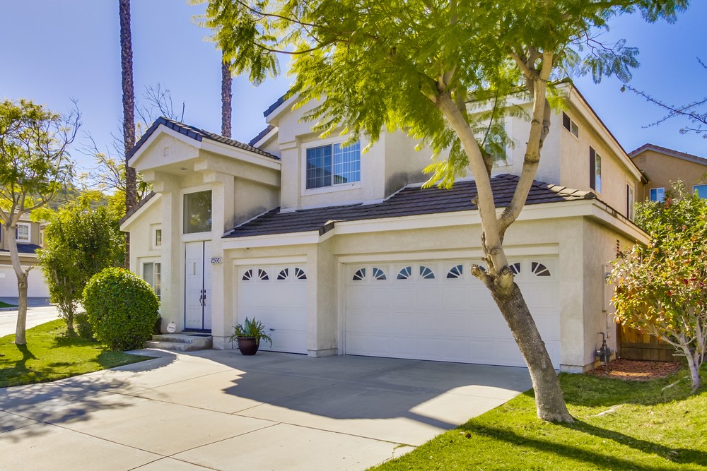 Virtual tour photo 3 of 35 for 14004 Newporter Way