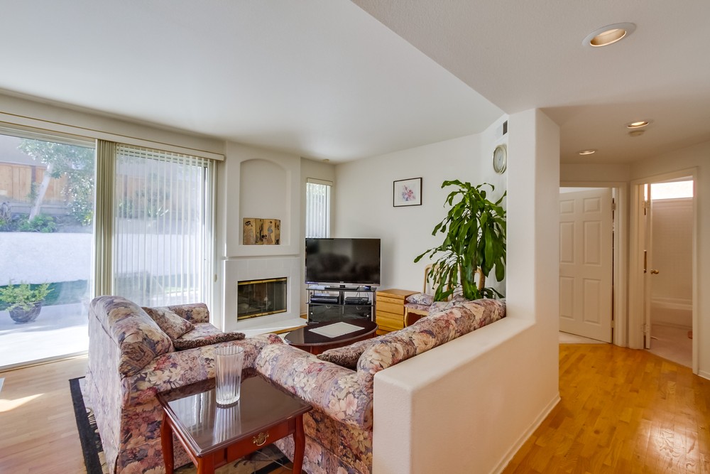 Virtual tour photo 10 of 35 for 14004 Newporter Way