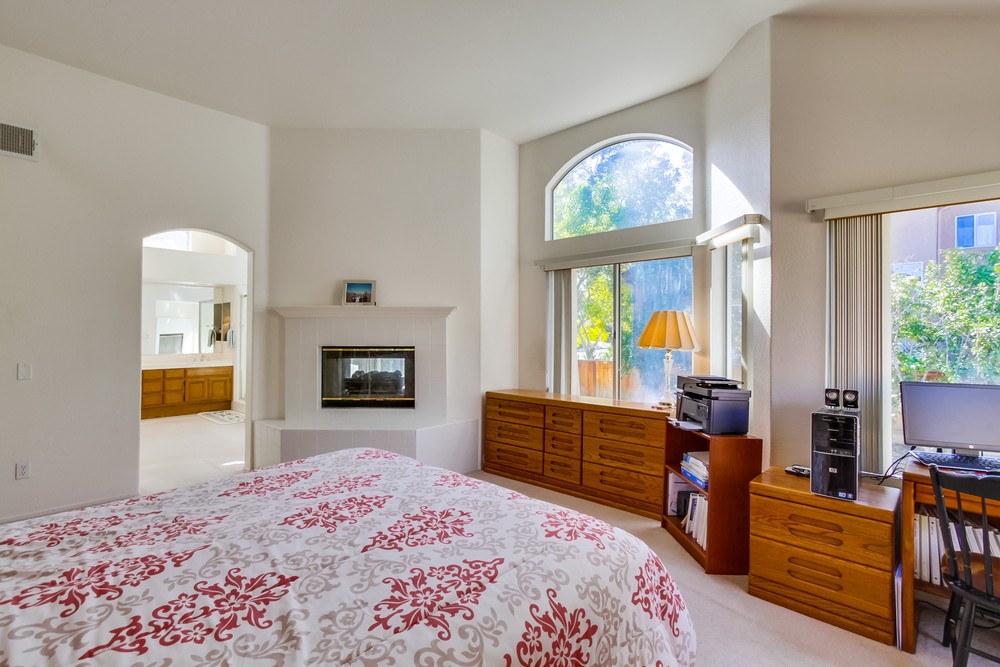 Virtual tour photo 20 of 35 for 14004 Newporter Way