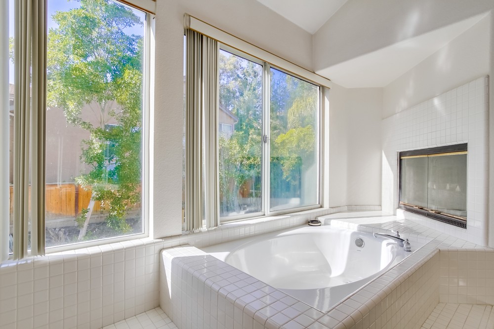 Virtual tour photo 25 of 35 for 14004 Newporter Way