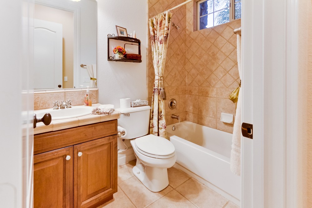 Virtual tour photo 23 of 63 for 14014 Lake Poway