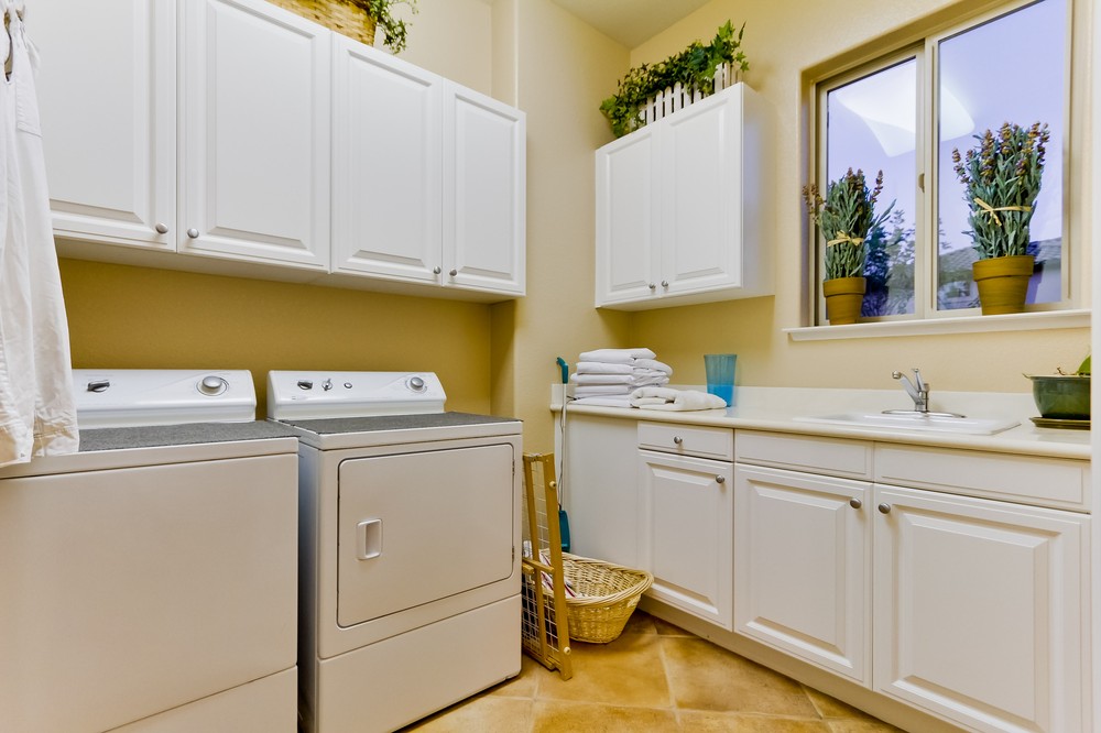 Virtual tour photo 25 of 63 for 14014 Lake Poway