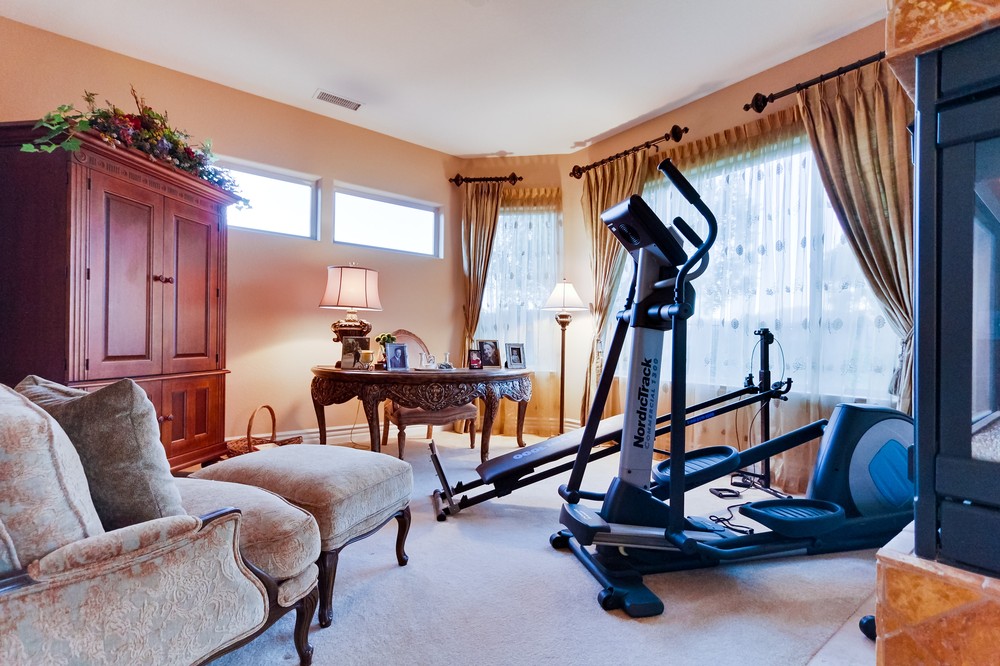Virtual tour photo 28 of 63 for 14014 Lake Poway