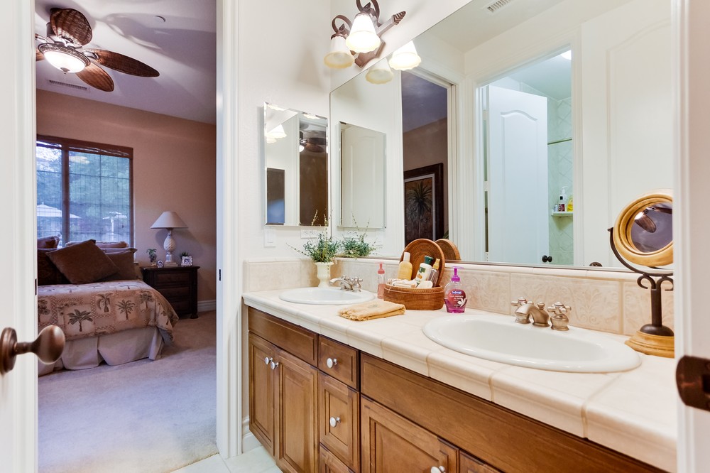 Virtual tour photo 37 of 63 for 14014 Lake Poway