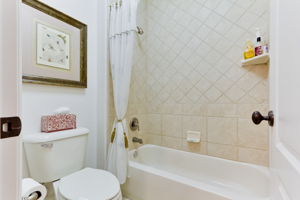 Virtual tour photo 39 of 63 for 14014 Lake Poway