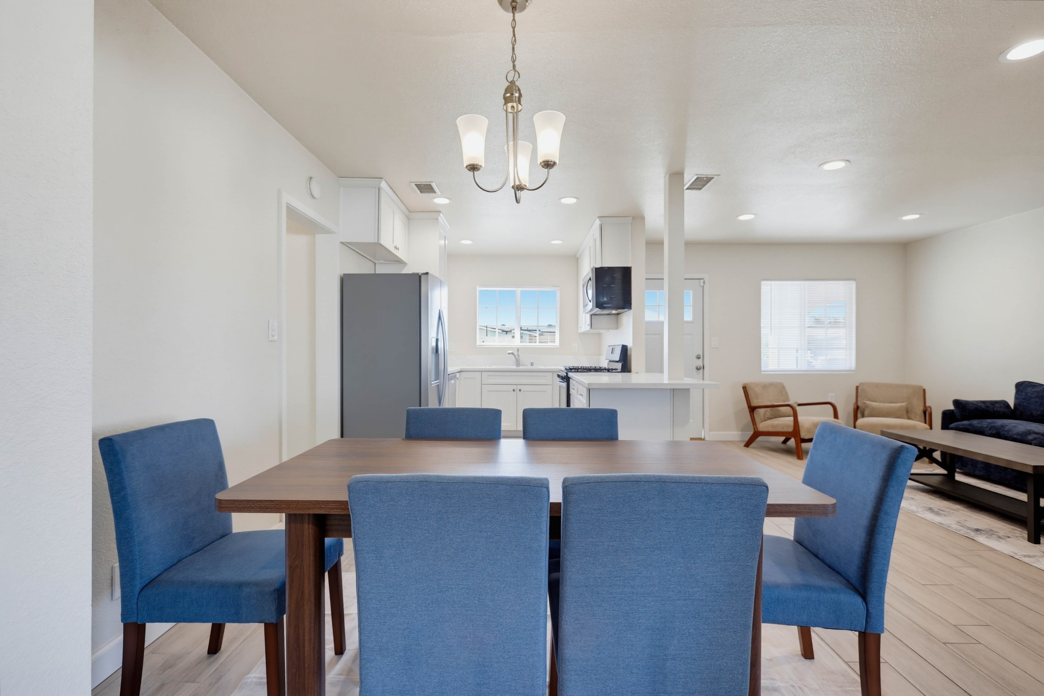 Virtual tour photo 18 of 56 for 1403 E Florida Pl