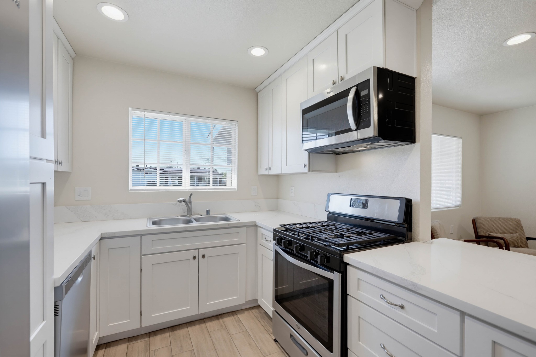Virtual tour photo 21 of 56 for 1403 E Florida Pl