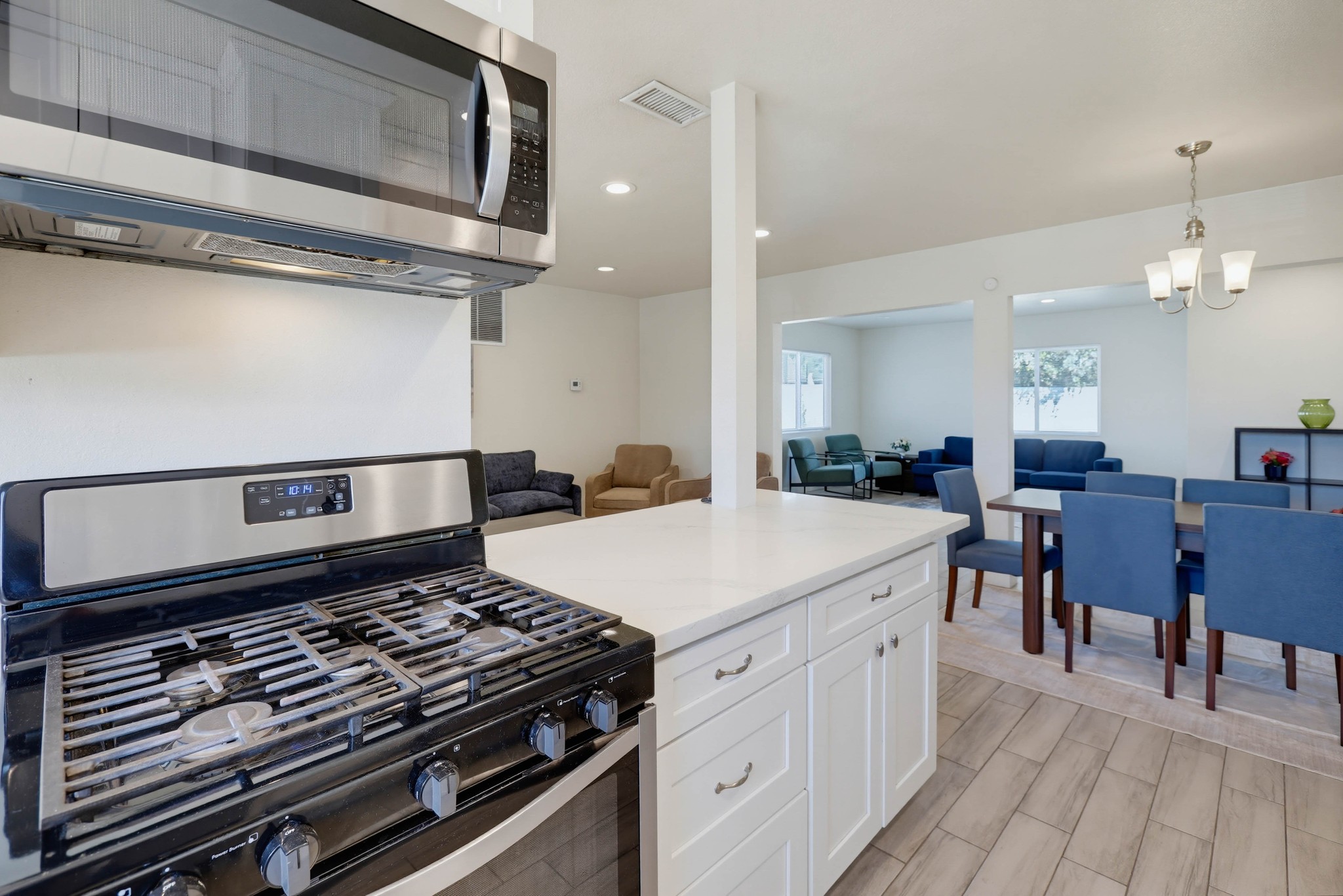 Virtual tour photo 22 of 56 for 1403 E Florida Pl