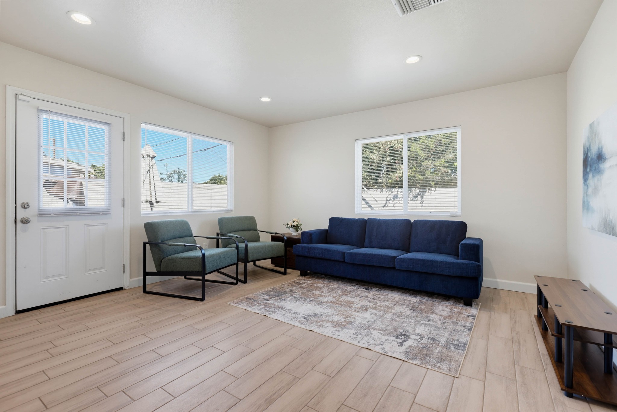 Virtual tour photo 29 of 56 for 1403 E Florida Pl