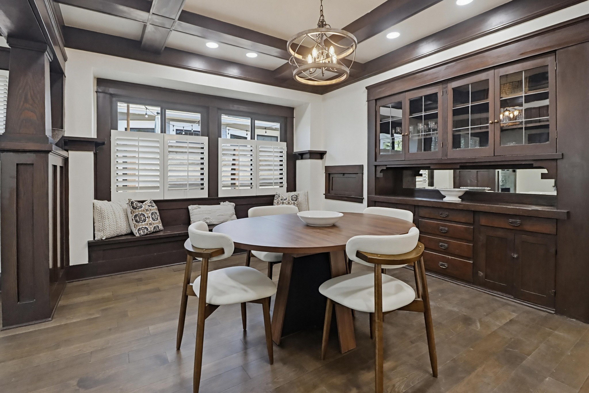Virtual tour photo 22 of 62 for 1403 Fern St