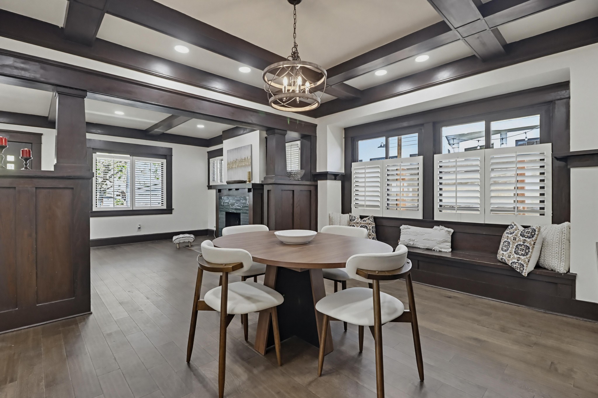 Virtual tour photo 23 of 62 for 1403 Fern St