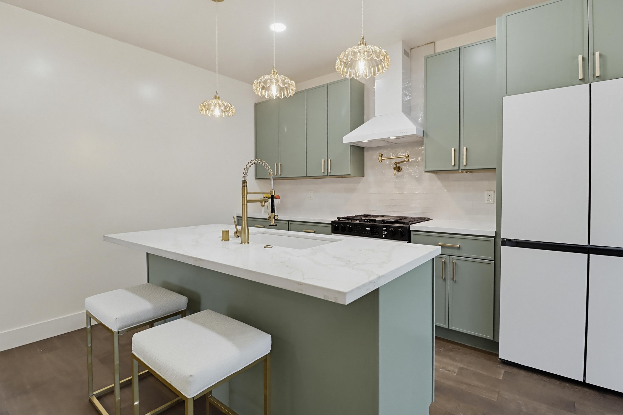 Virtual tour photo 28 of 62 for 1403 Fern St