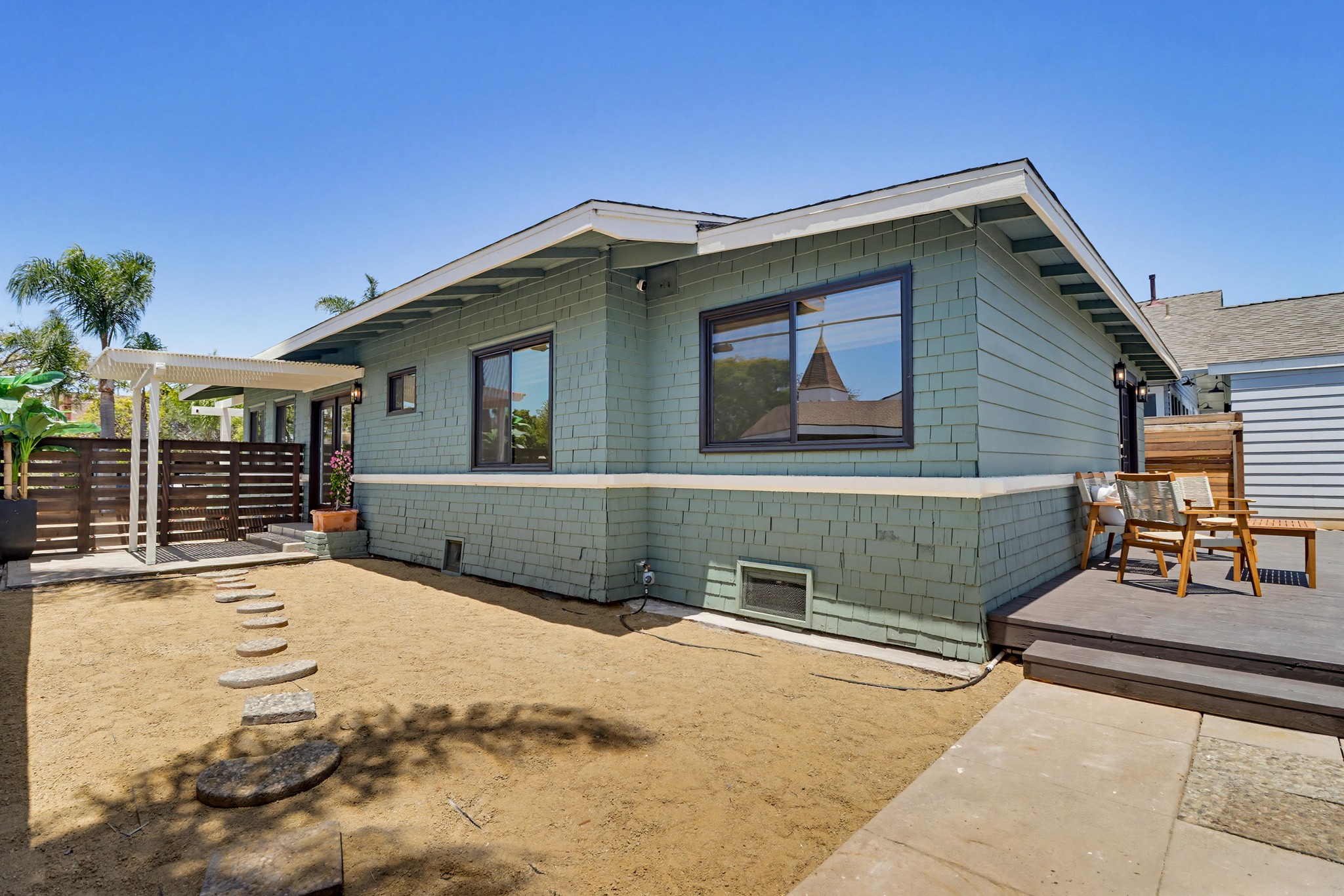 Virtual tour photo 53 of 62 for 1403 Fern St