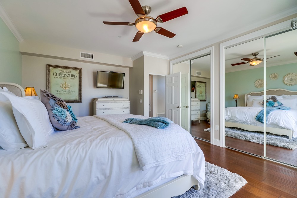 Virtual tour photo 38 of 45 for 1405 Locust St