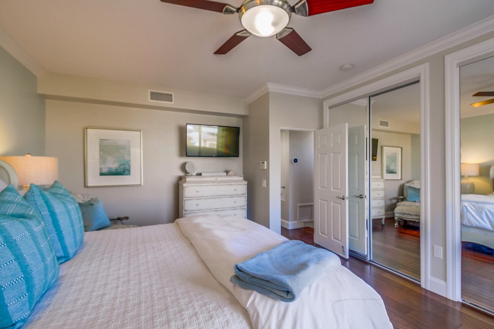 Virtual tour photo 35 of 68 for 1405 Locust St