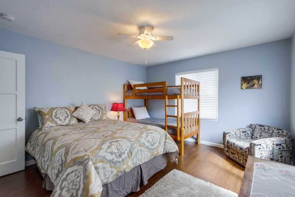 Virtual tour photo 46 of 68 for 1405 Tourmaline St