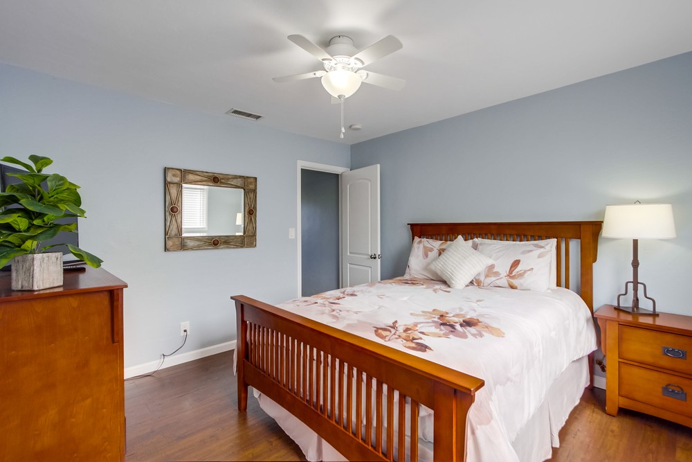 Virtual tour photo 53 of 68 for 1405 Tourmaline St