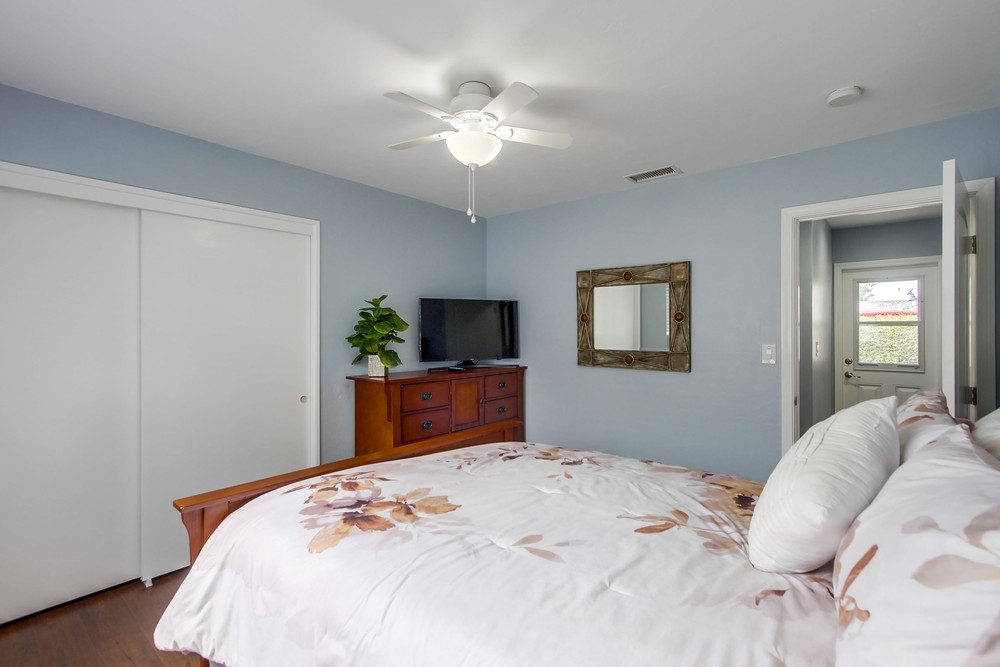 Virtual tour photo 54 of 68 for 1405 Tourmaline St